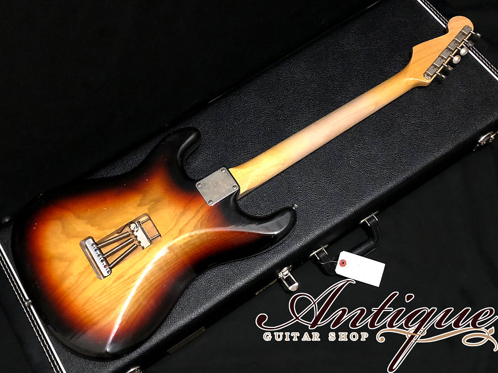 サムネイル： Jimmy Wallace JW S-Type 2005年製 3Tone Sunburst Relic 3.2kg No-Used Condition