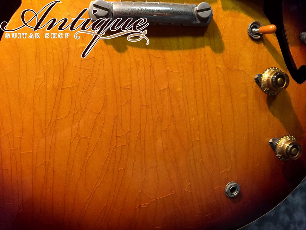 サムネイル： Gibson ES-335TD 1959-60年製 Sunburst EX++ Condition w/Dot Marker & Long Guard