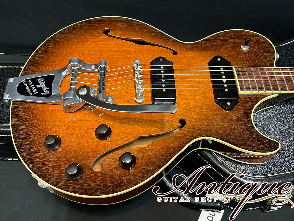 サムネイル： Collings SoCo DLX BZF 2010年製 Sunburst /Premium Mahogany w/P-90