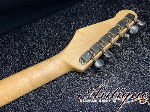 J.W.Black Guitars JWB-S 2019 2TSB M-Soft Aged 3.29kg