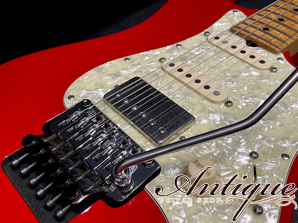 サムネイル： JS Guitar (John Suhr Guitar) Custom Order Dinky Strat SSH FRT 1997-98年製