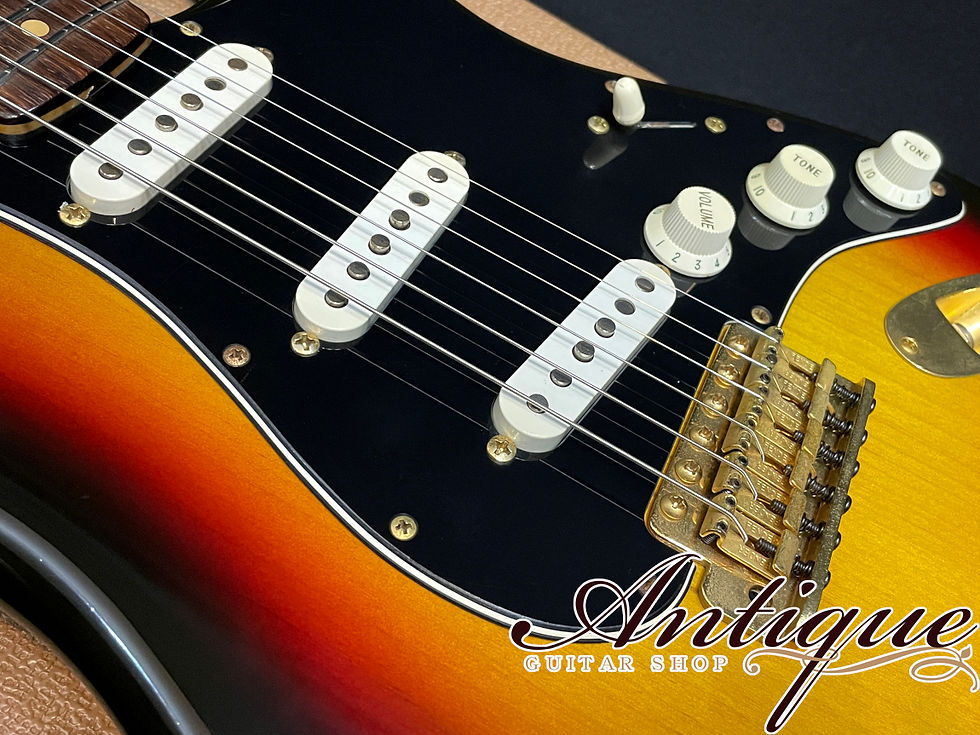 サムネイル： Fender Custom Shop Master Grade 1961 Stratocaster 1998 3TSB Breach