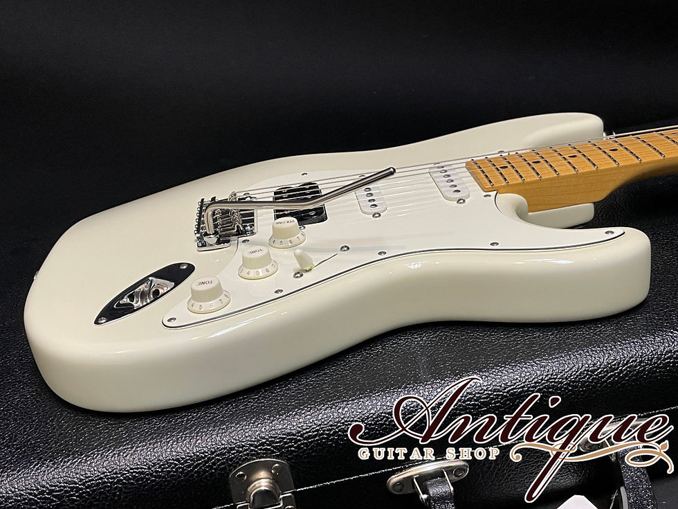 サムネイル： Suhr(正規輸入品) Japan Exclusive Line Limited Classic S 2021年製 Olympic White