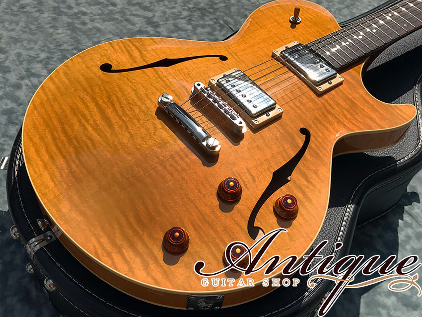 サムネイル： Collings SoCo LC 2014年製 Blonde w/Premium Figured Maple “Dead Stock Condition”