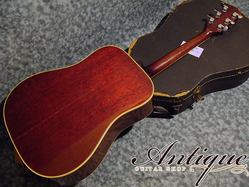 サムネイル： Gibson Hummingbird Custom 1972年製 Cherry Sunburst w/Piezo PU
