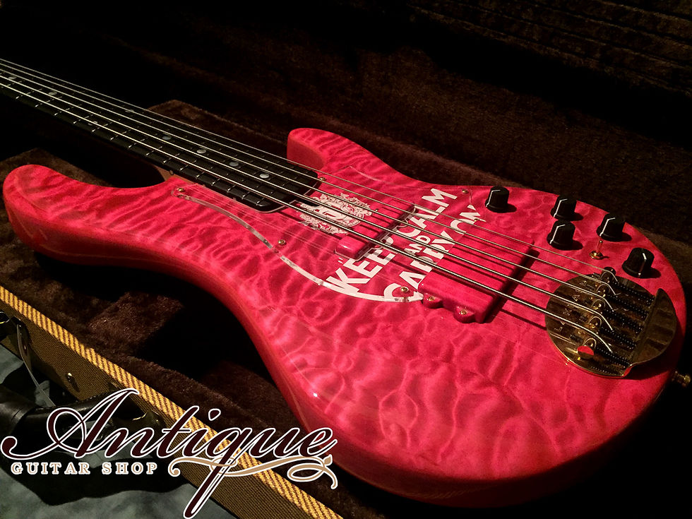 サムネイル： Lakland USA Series 55-69 tetsuya Pink Translucent w/Ebony FB Mint 3.9kg