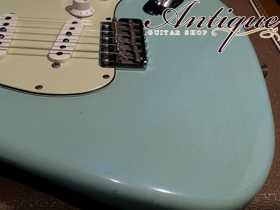 サムネイル： Fender Custom Shop TBC 1960 Stratocaster ‘99年製 Daphne Blue Closet Classic 3.4kg
