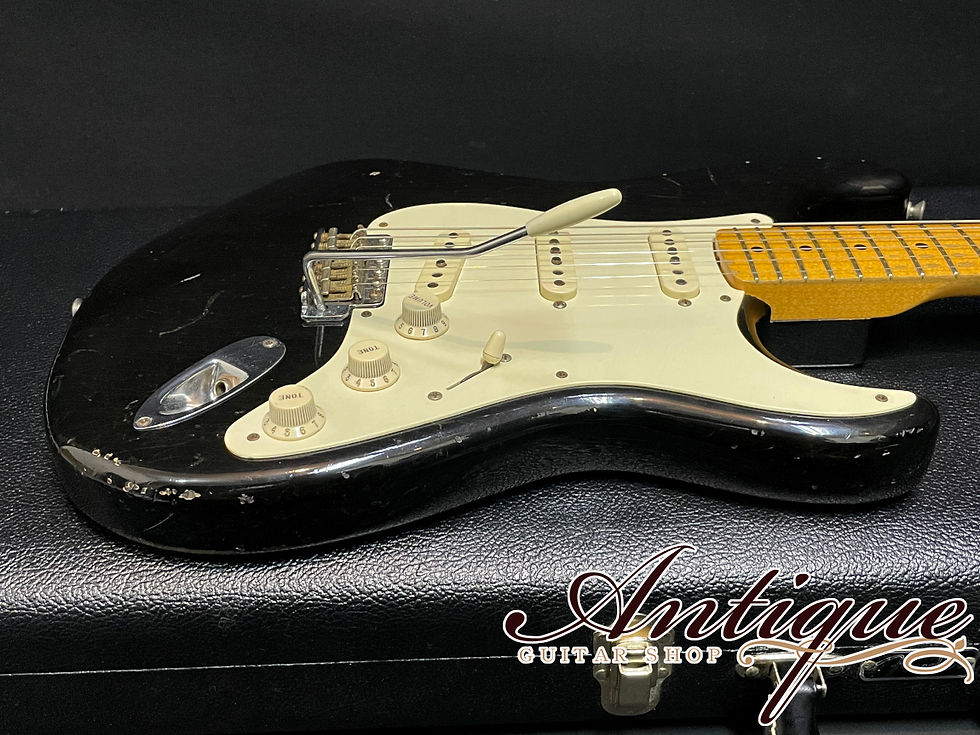 サムネイル： Fender C/SMBS 1956 Stratocaster 2013 Black Hard Relic  3.34kg by Todd Krause