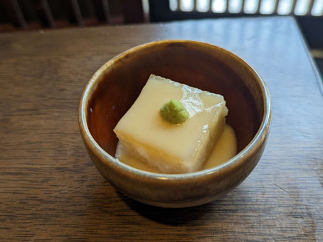 明日はご予約のみの営業とさせて頂きます。