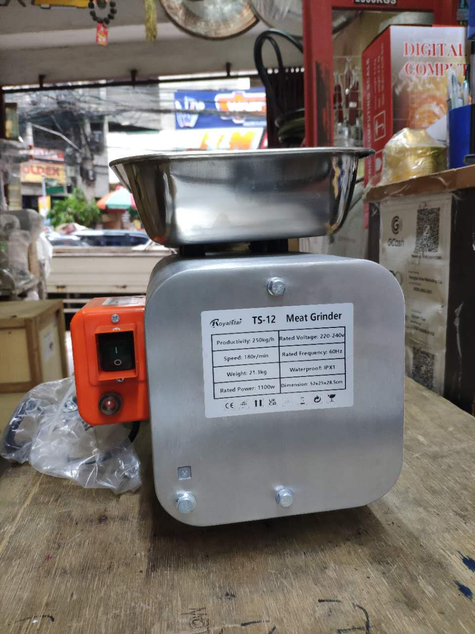 Thumbnail: ꙮ TAIWAN MEAT GRINDER TS#22 - 1.5HP ORANGE