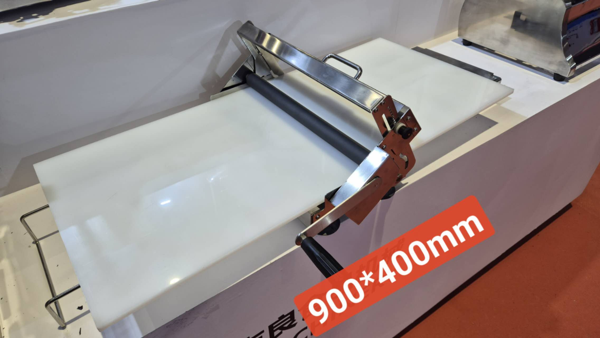 ꙮ Manual Dough Sheeter