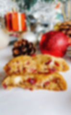 Cranberry Milk Chocolate (Min. 3pc)