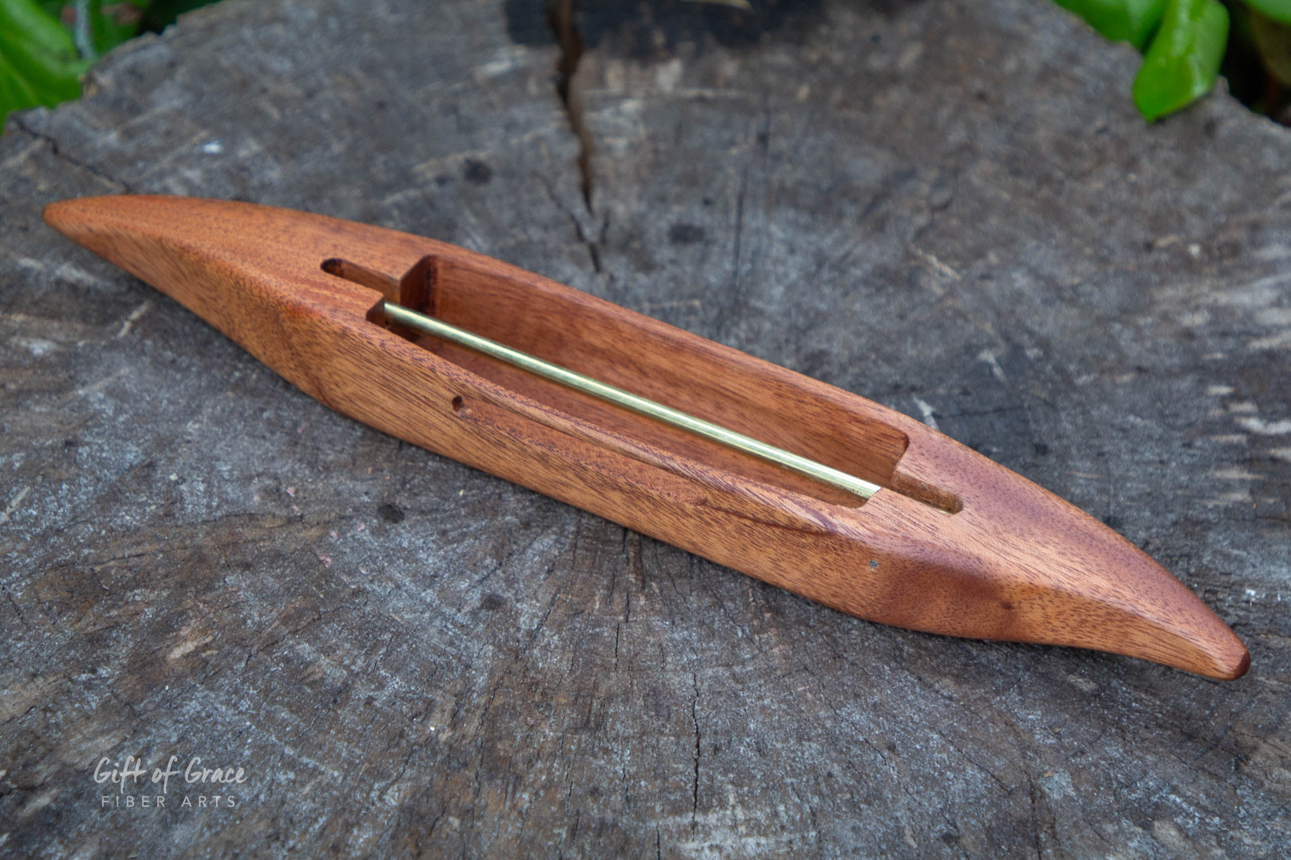 Mahogany Wood Boat Shuttle for Weaving (#6)