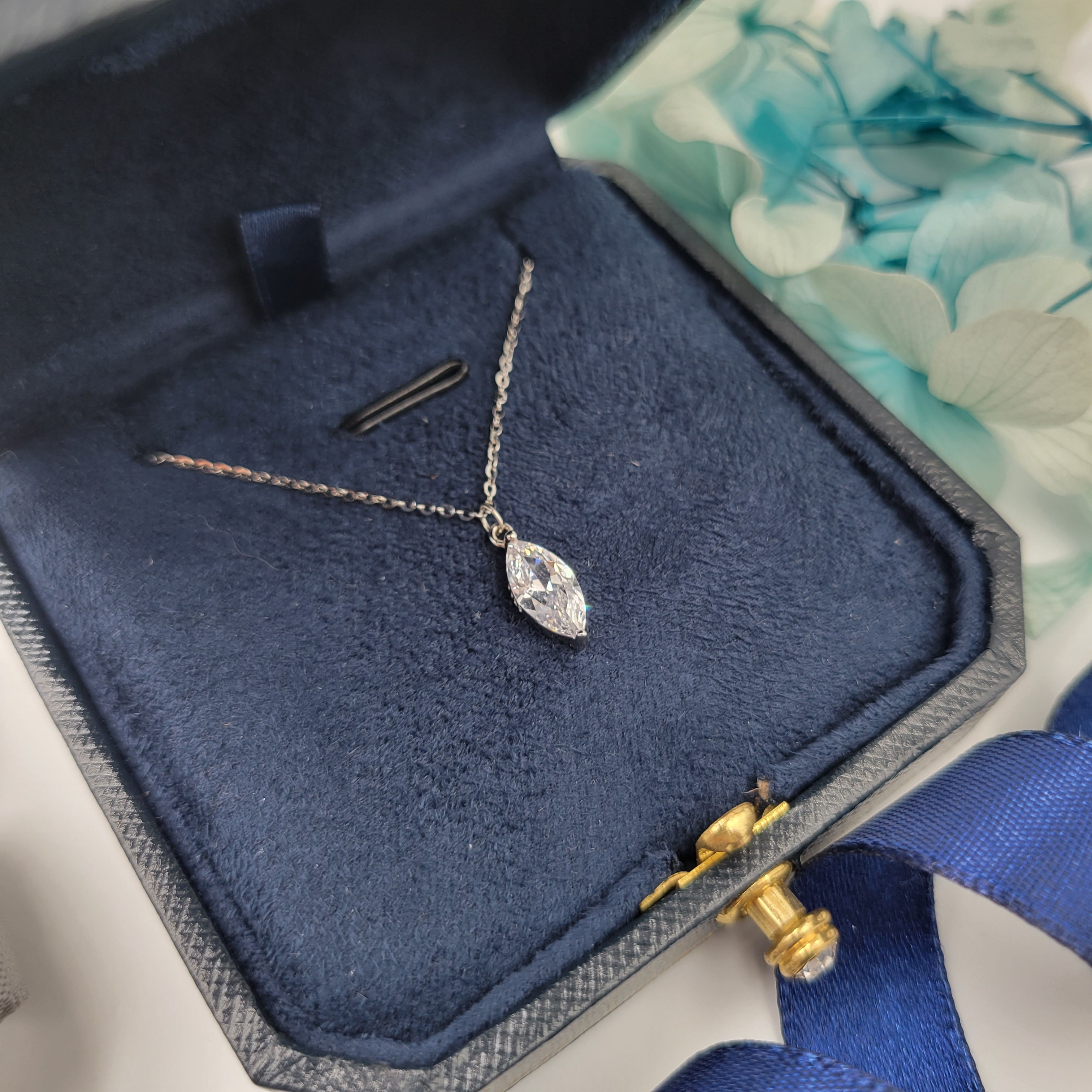 MN88 -  1.5 Carat Marquise Cut Moissanite Necklace - 1.5卡攬尖形莫桑石頸鏈