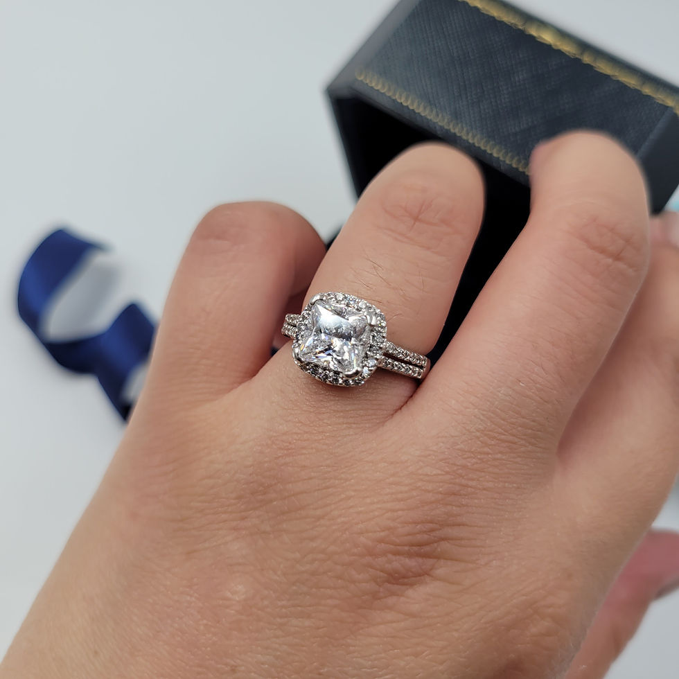 Thumbnail: MR246 - 2.5 Carat Cushion Cut Halo Pave Ring - 2.5卡枕形莫桑石圍石伴碎鑽戒