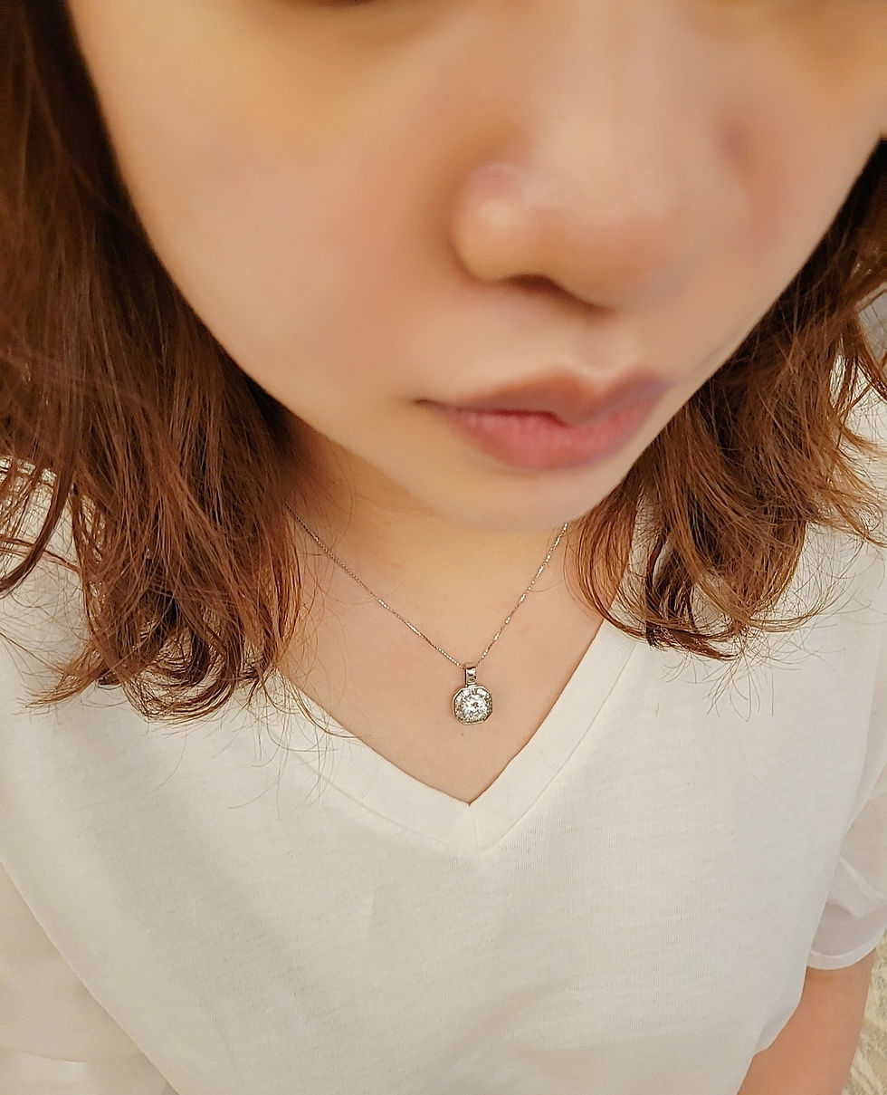 Thumbnail: MN23 -2 Carat Round Cut Moissanite Pendant With Necklace - 圓形莫桑鑽石吊墜連頸鏈