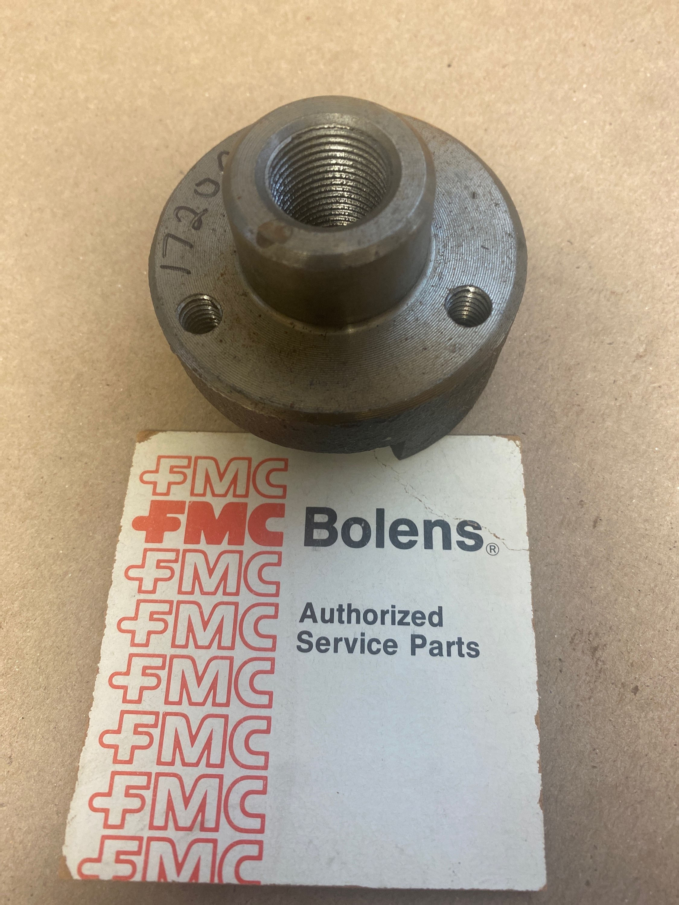172-0900 Bolens Jaw Coupling