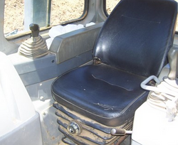 1999 Komatsu D41E-6 7.PNG