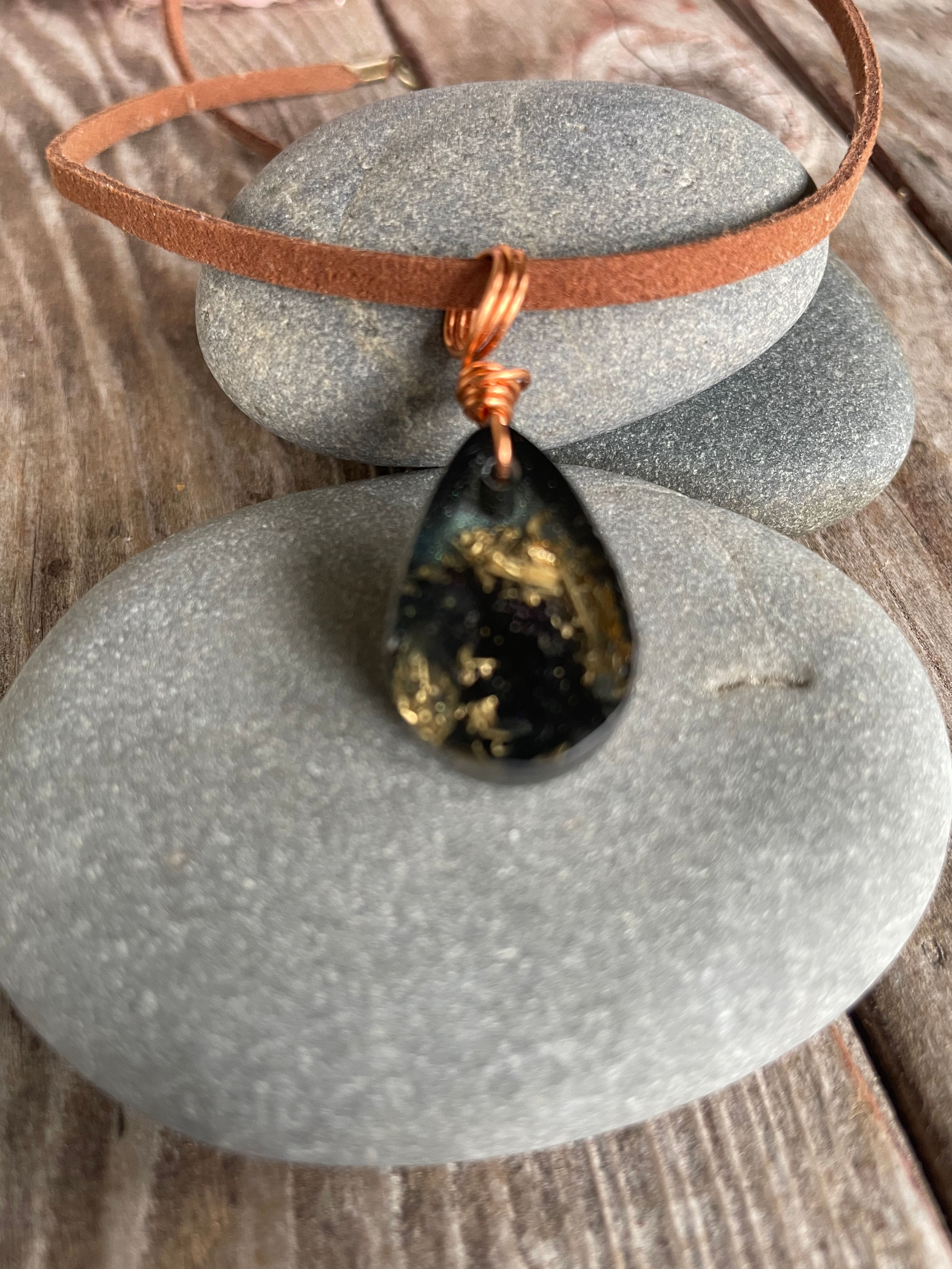 ⚫ Black Tourmaline Orgone Pendant - Small