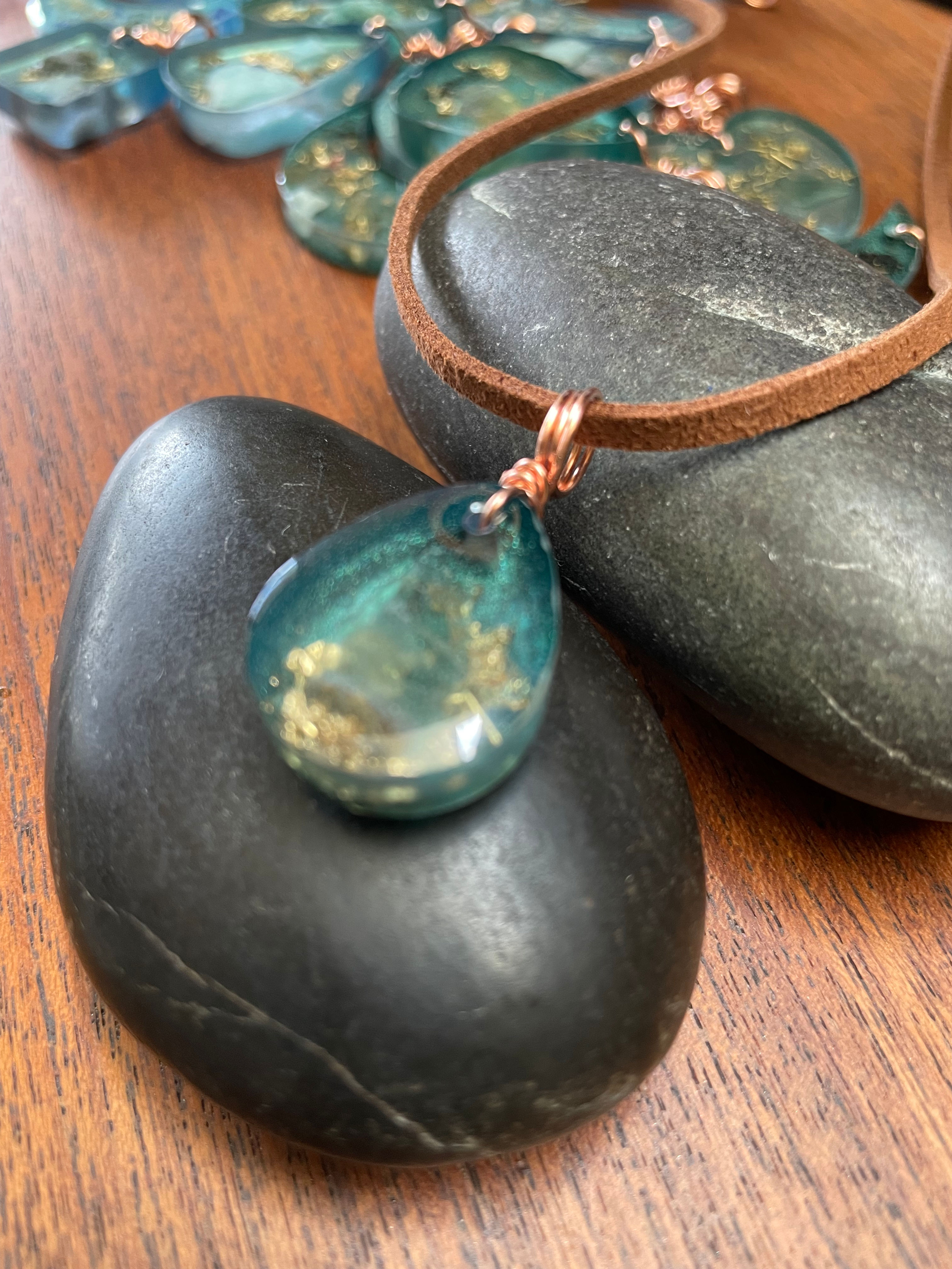 🌈 Green Fluorite Orgone Pendant-Small