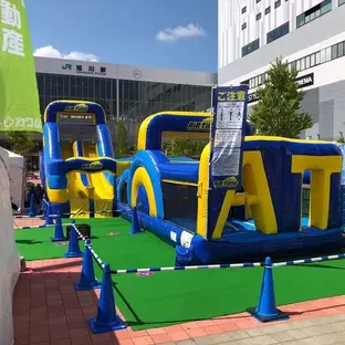 オリオンスクエア