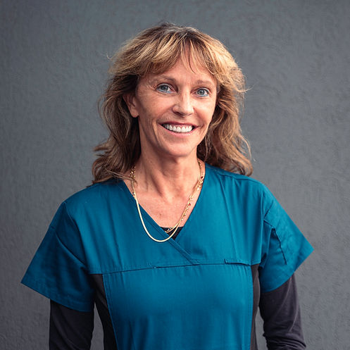 Headshots(ReTouched)-7.jpg