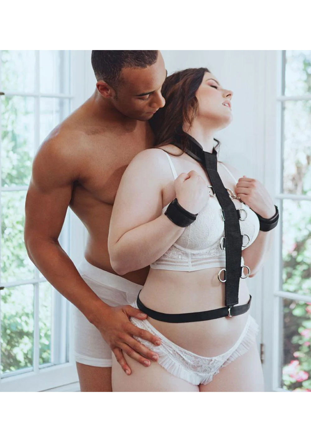 Wrist to Collar Restraint Kit