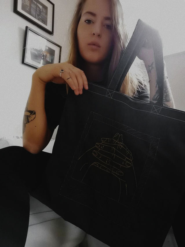 5. Lou tote bag.jpg