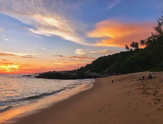 sunset-in-puerto-escondido-mexico-probably-my-favorite-v0-hcw44ya7u9j11.webp
