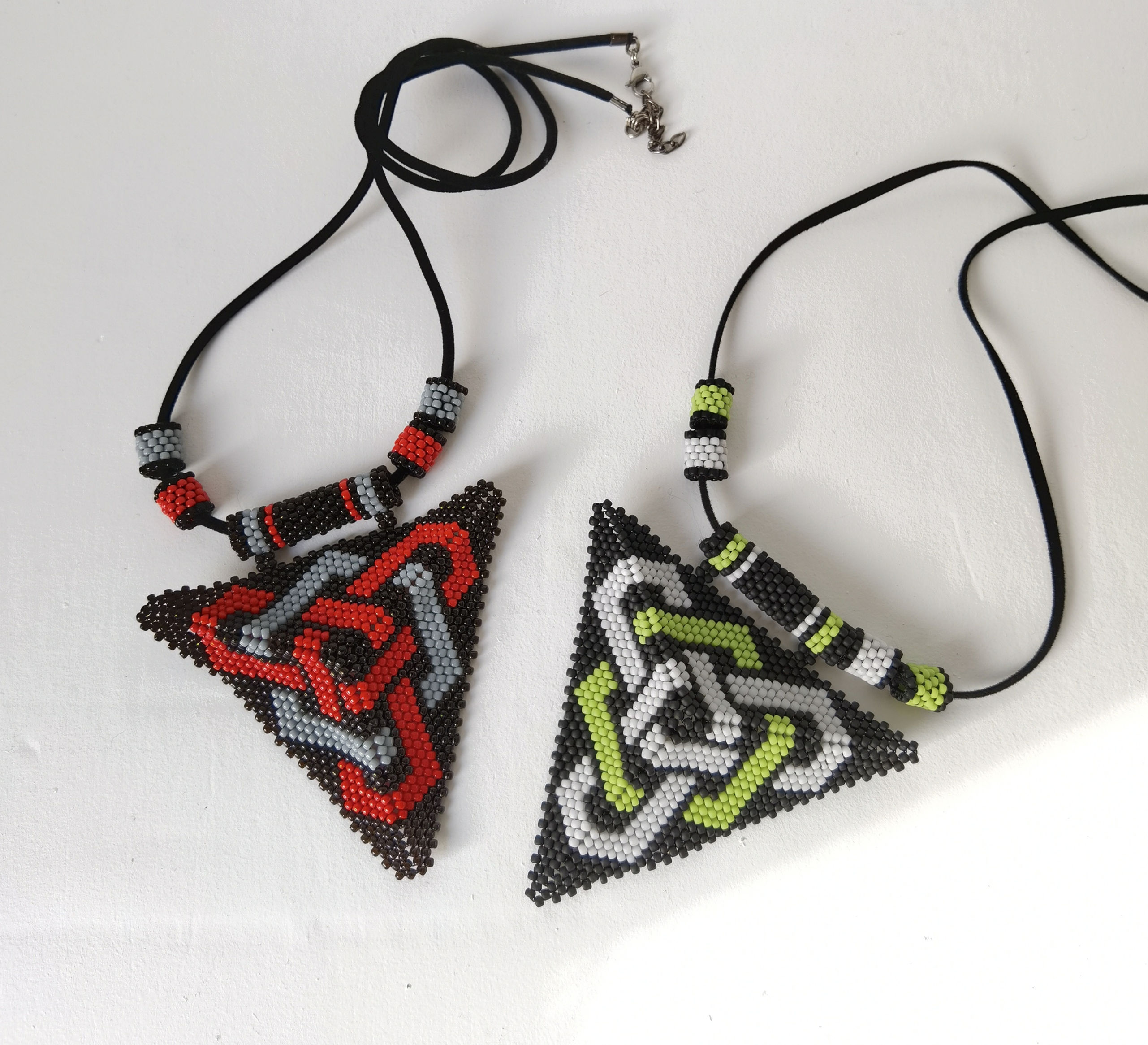 TRIANGLE SEED BEAD PENDANTS