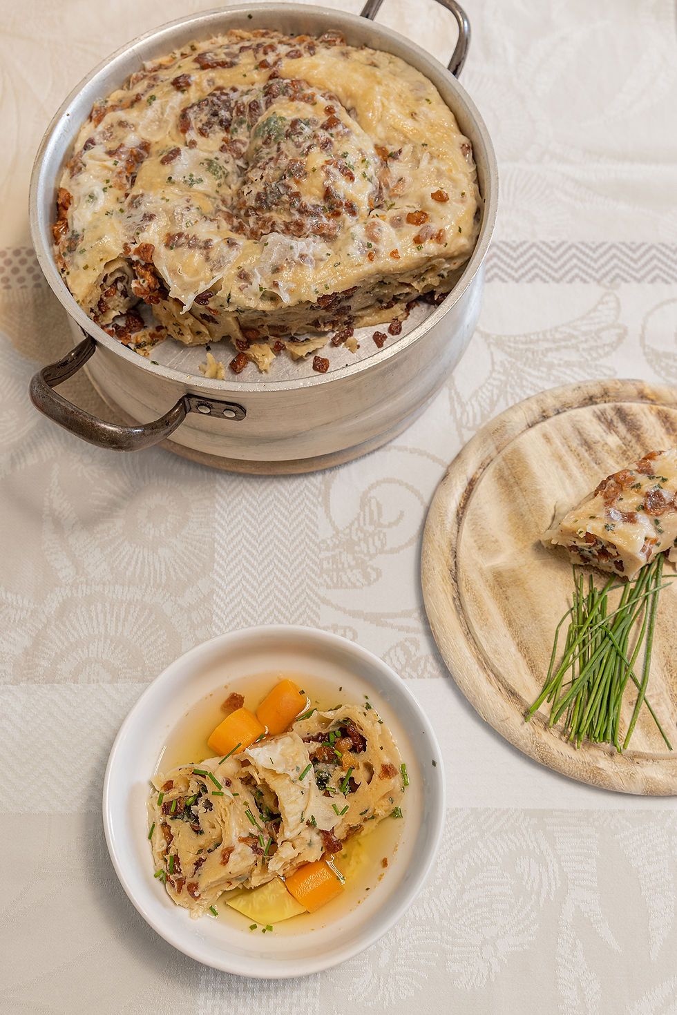 Grammelstrudel – eine klassische Suppeneinlage