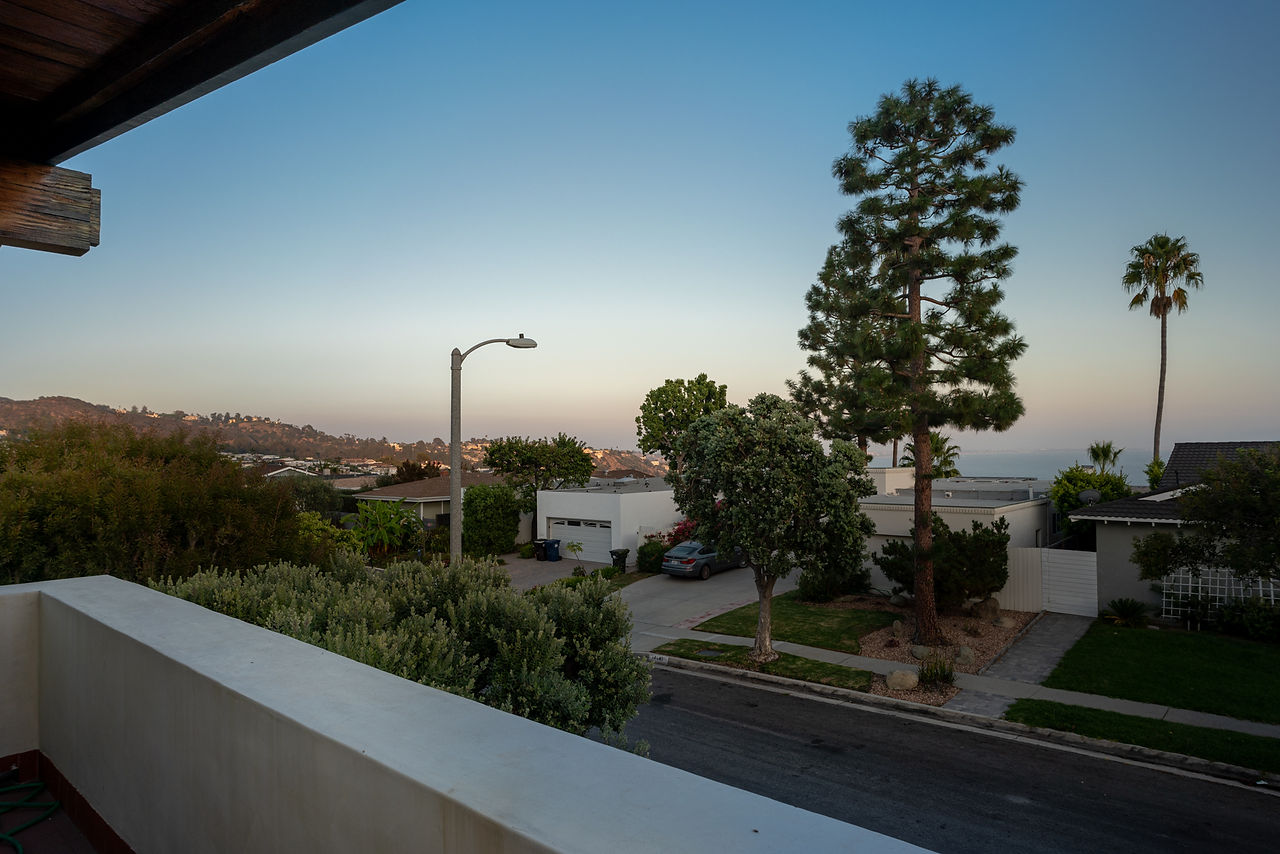 malibu beach homes for sale