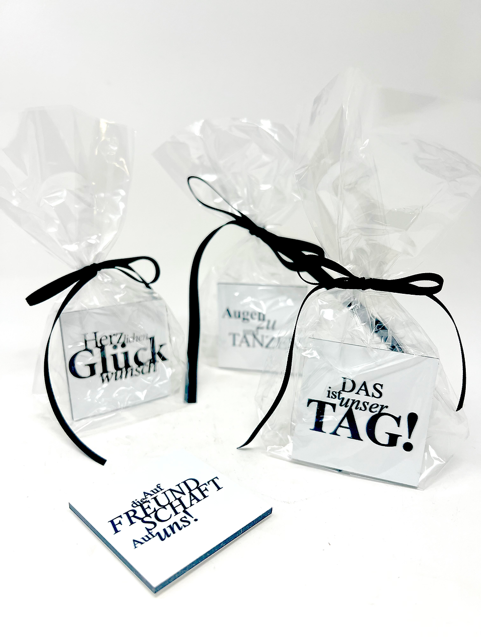 Miniaturbild: Echte Fründe stonn zesamme | Glam