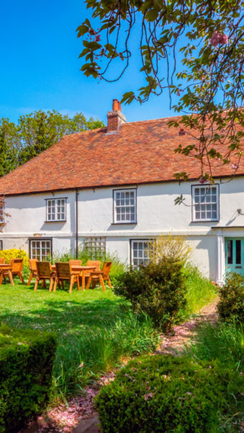GREAT NAPCHESTER FAR - HOUSE  05.jpg