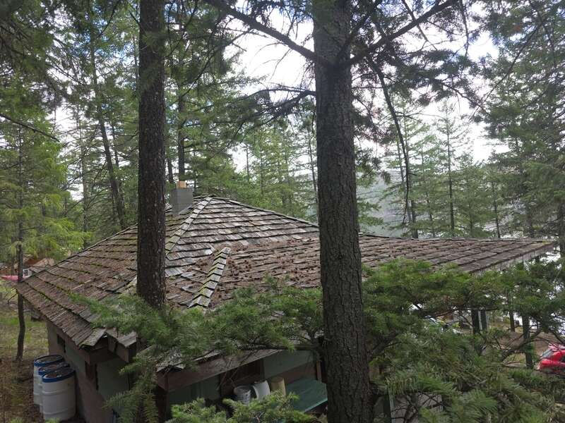 Cedar shake roof