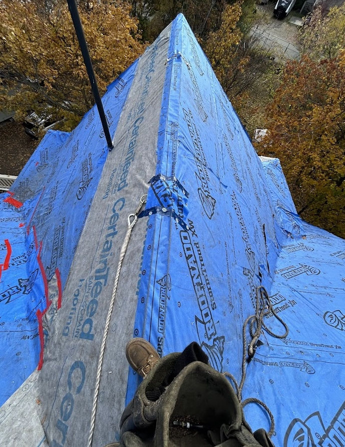 Roofing inspection for leaking roof