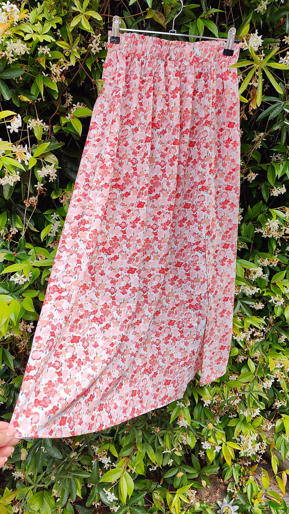Miniature : Jupe mi-longue fleurie Mama
