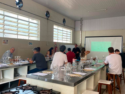 Encontro prático do curso de Pós Graduação em Enologia e Viticultura – Disciplina Enografia II