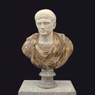 Estátua de Calígula 