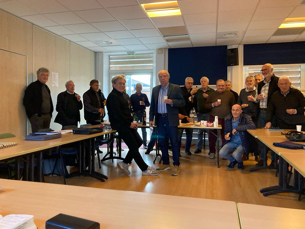 DES « ROIS » CHEZ LES ACADEMICIENS