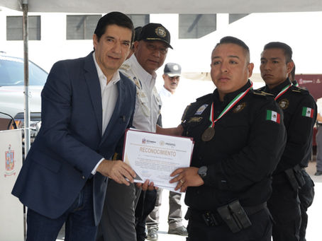 REALIZA ESCOBEDO PRIMER BIATLÓN POLICIAL
Y PREMIA A ELEMENTOS DESTACADOS