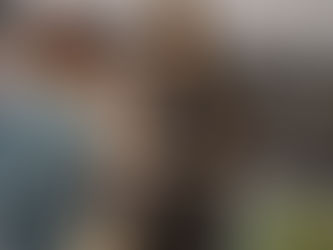 ENTREGA CRISTINA DÍAZ TESTAMENTOS A 226 GUADALUPENSES