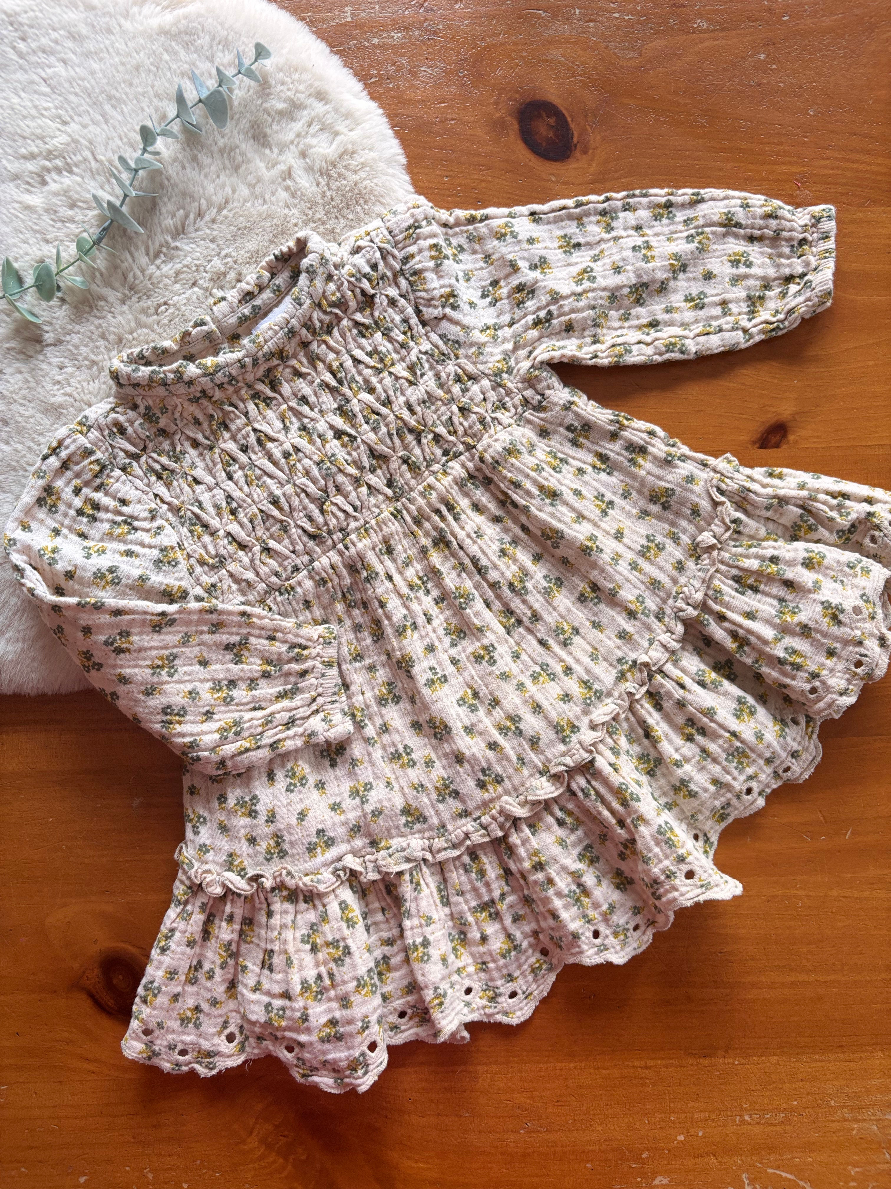 Robe Zara 9-12 mois