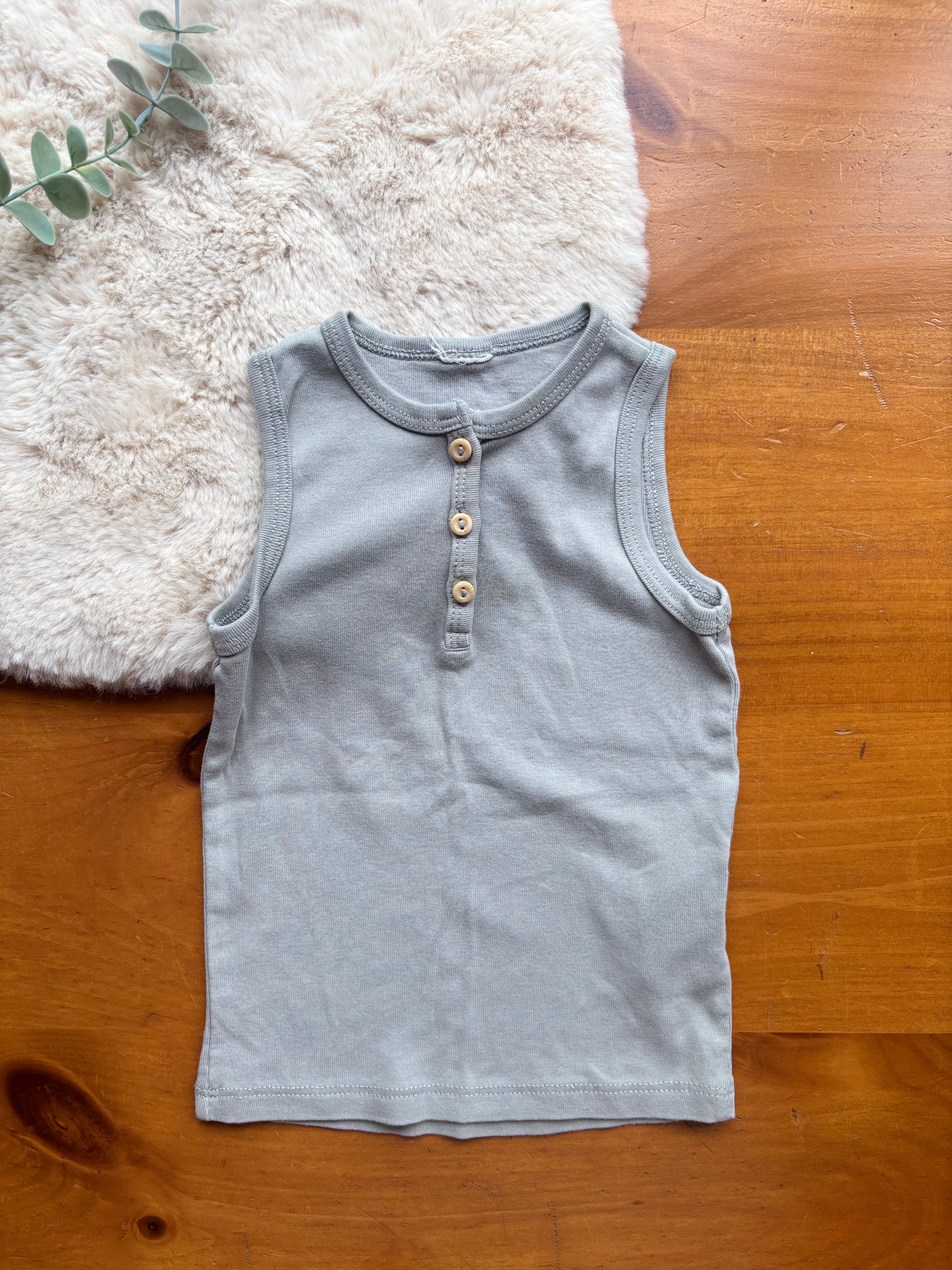 Camisole H&M 9-12 mois (environ sans étiquette)