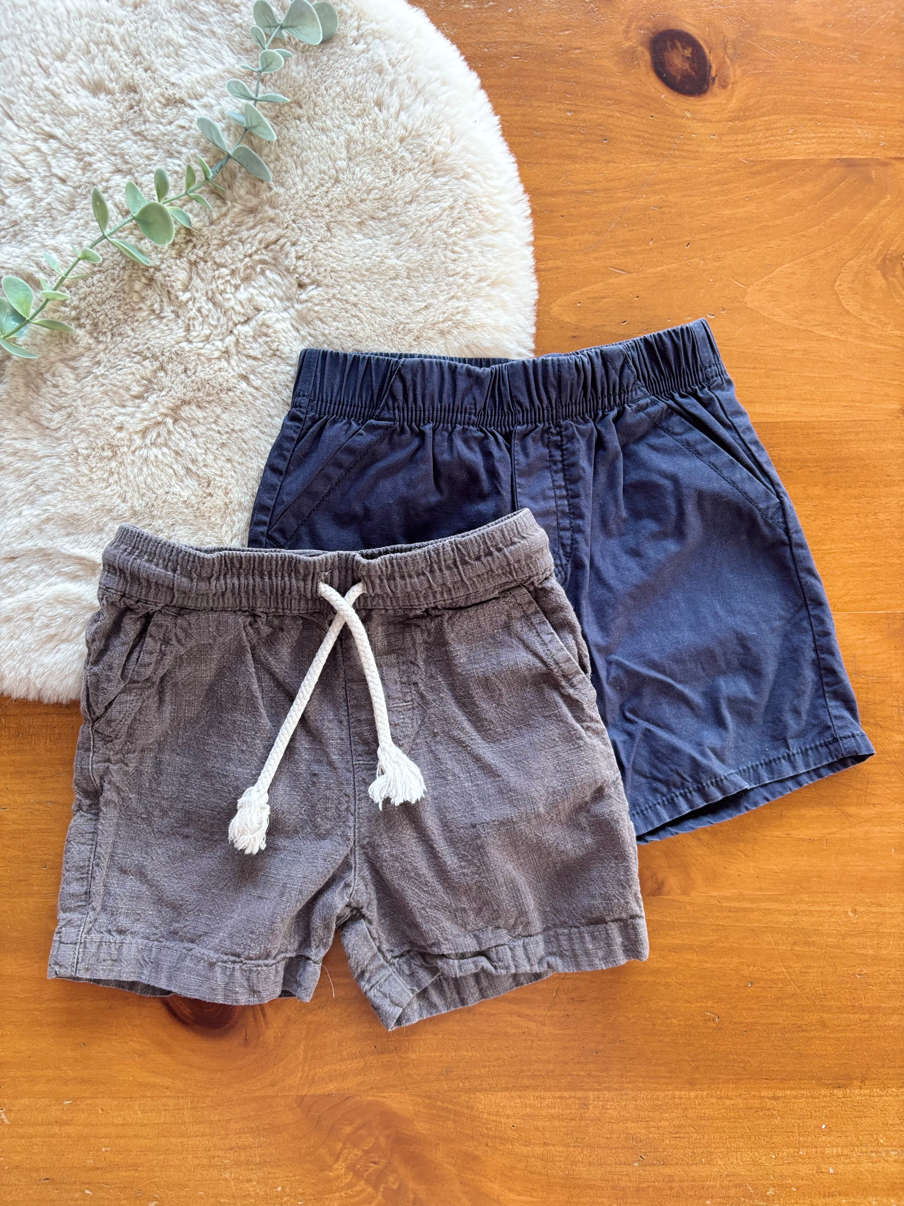 Duo de shorts 18 mois (Vamos & Pekkle)