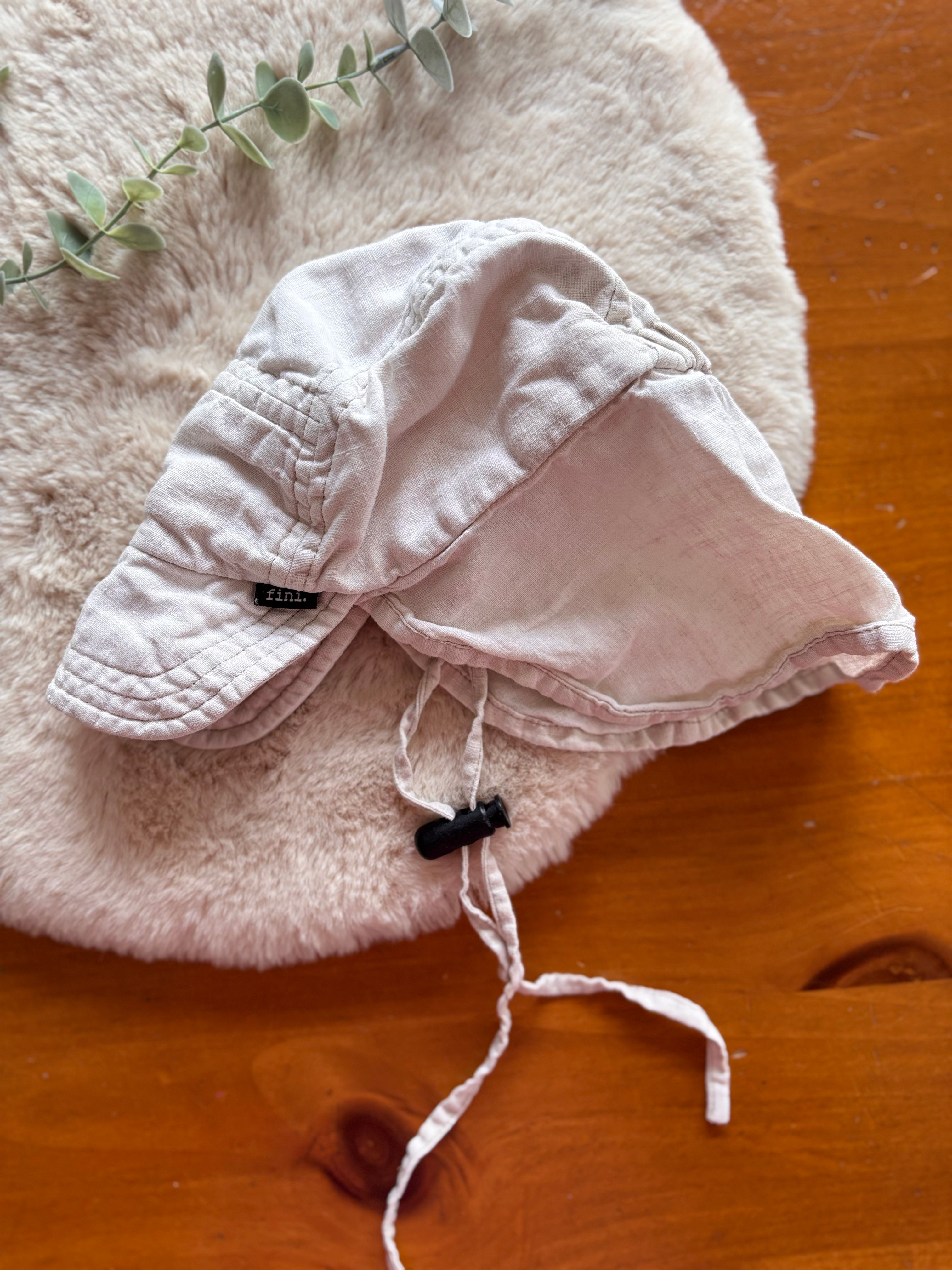 Casquette en lin FINI. the Label | Large (6-24 mois environ)