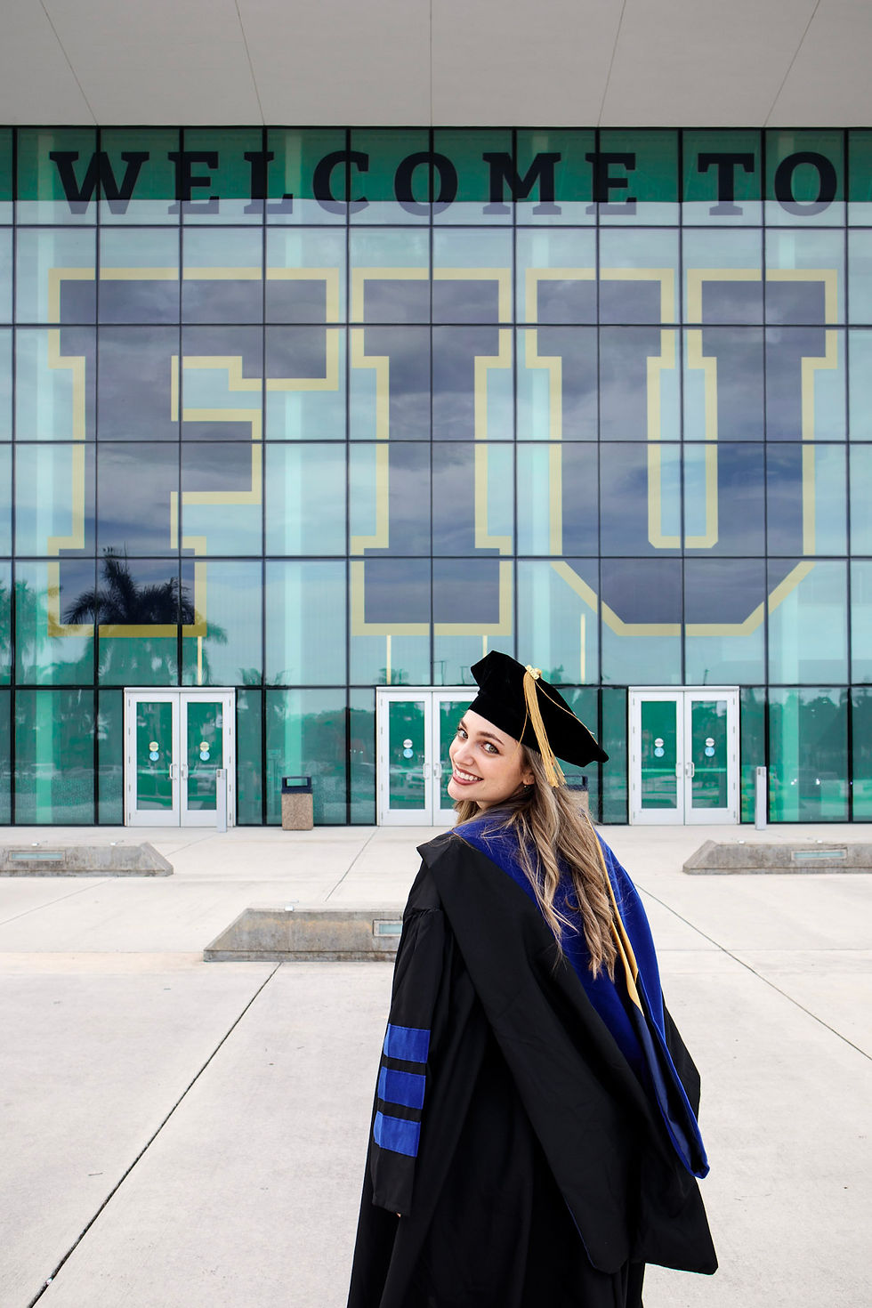 grad photo 3