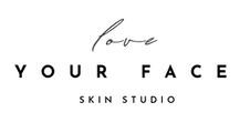 Modern Circle Makeup Stylist Logo.png