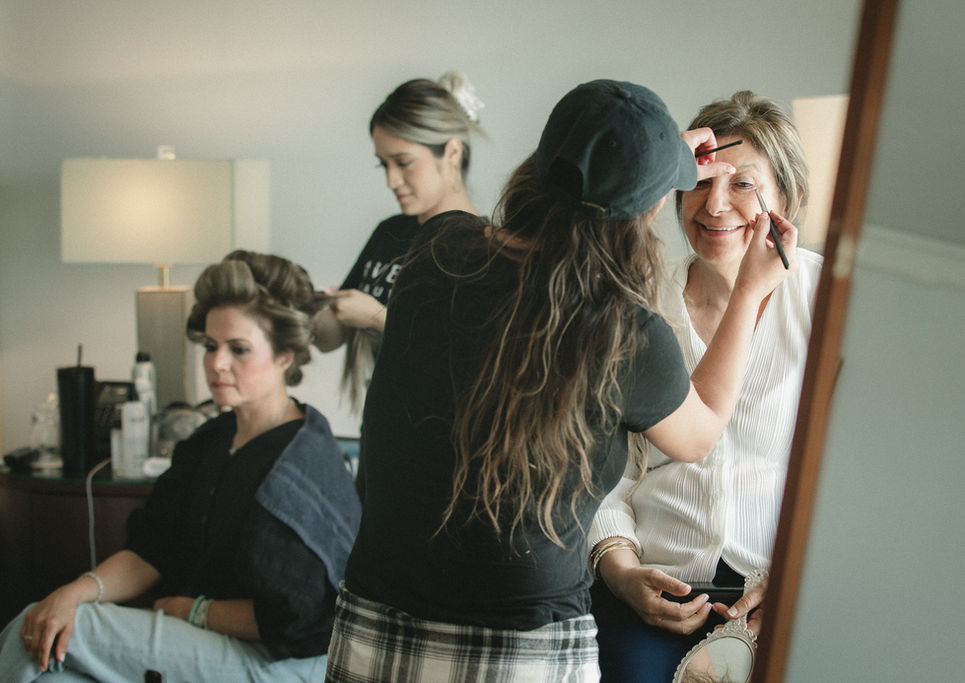 Bridal prep Commapix