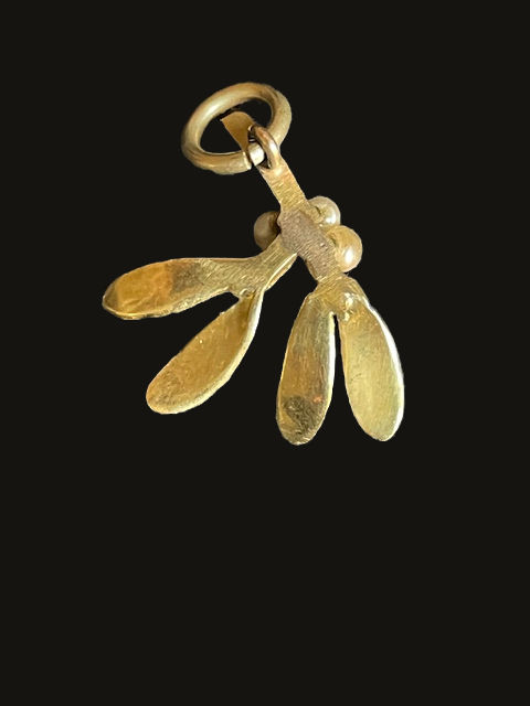 Thumbnail: Rare and Wonderful Vintage 14k Gold & Seed Pearl Mistletoe Charm